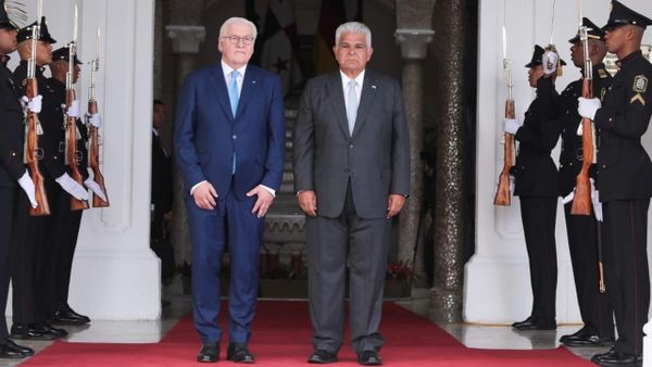 Panamá y Alemania relanzan relaciones con visita histórica