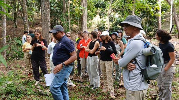 Cuerpo de Paz: Voluntarios se forman en ambiente en Arraiján
