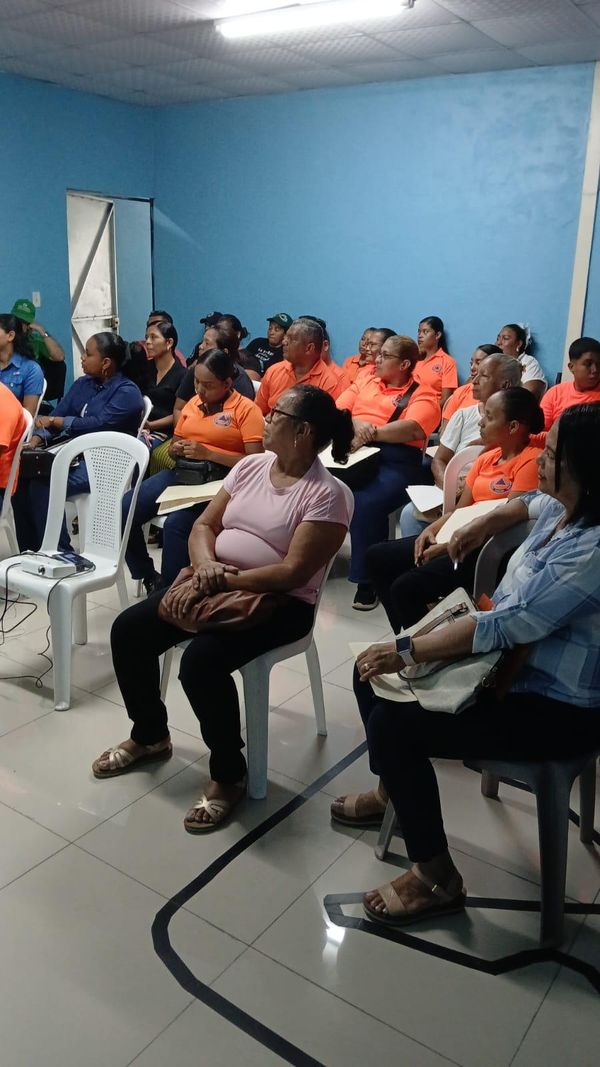 MiAMBIENTE Panamá Norte: Educación Ambiental y la Tierra