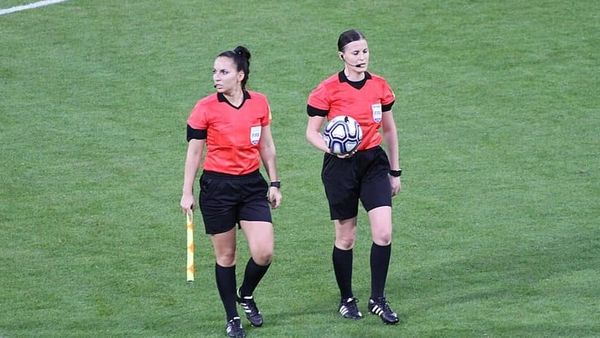 Récord de árbitros para el Mundial 2026: 52 principales, 88 asistentes y seis mujeres designadas por la FIFA