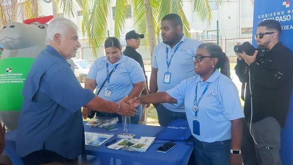 MiAmbiente Colón educó en Feria Misión Patitas