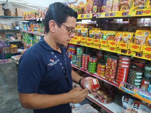Acodeco exige precios visibles en comercios