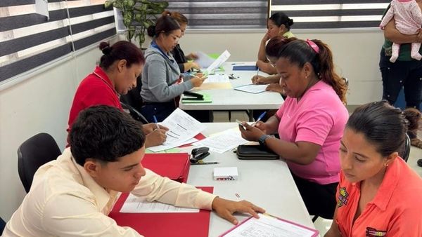 Becas IFARHU 2026: Miles de estudiantes formalizan apoyo