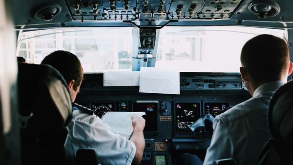 Panamá crea la primera licenciatura universitaria para pilotos comerciales