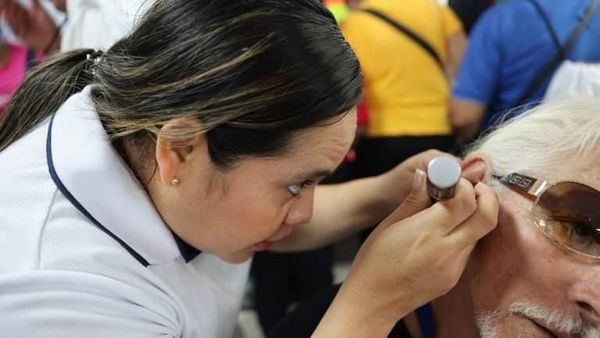 Adultos mayores: CSS y +200 en jornada de salud en Cinta Costera