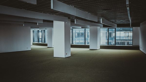 Reconvertir oficinas en viviendas no es la salida para Panamá