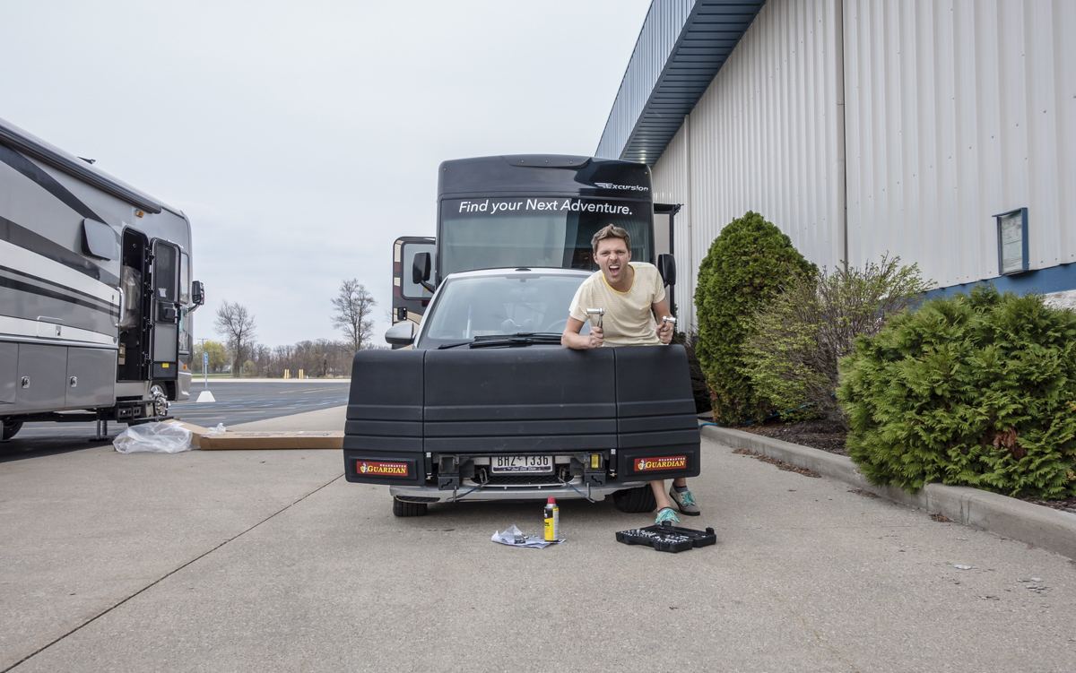 How to prepare an RV tow car for Alaska