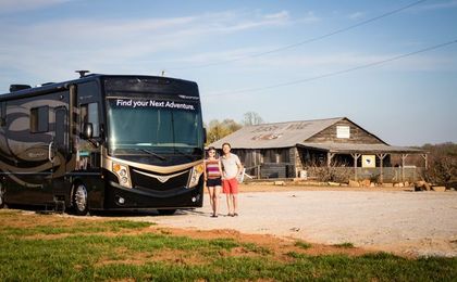 Fresh Fruit & Free Camping at The Bush n Vine