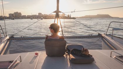 All Alone & They Hit My Sailboat! This Is What Happens When We Separate