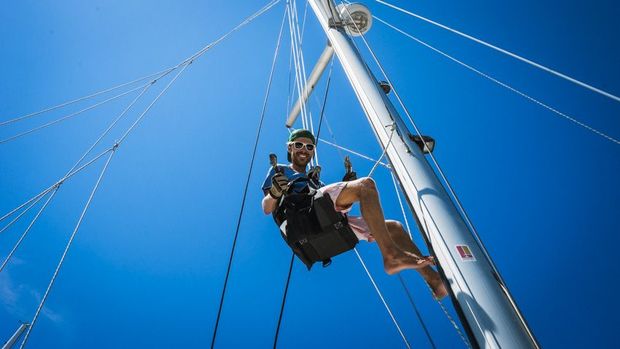 Pulling The Stick, Getting Rigged & A Fresh Bottom
