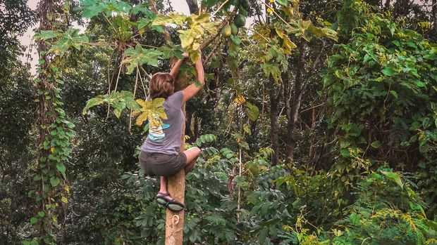 Mom Goes Wild In The Jungle