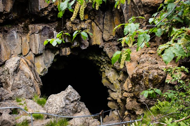 lava tubes bend oregon