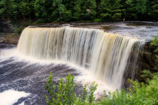 tahquamenon falls michigan