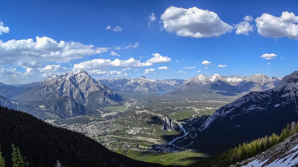 Banff Alberta - Endless Mountains and Hot Springs