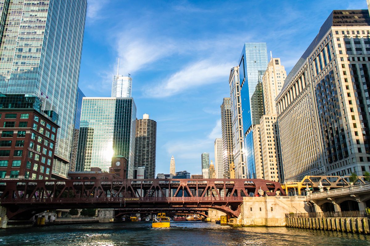 Architecture River Cruise on Sea Dog