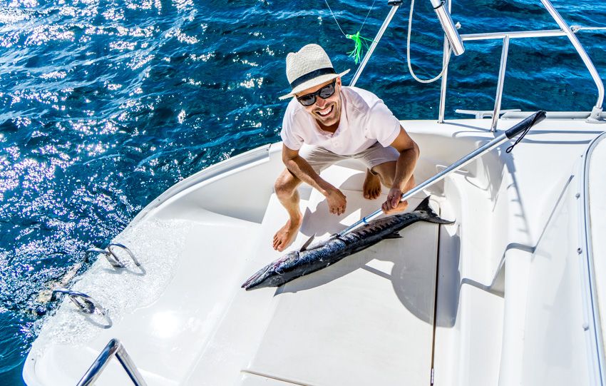 Jason wynn looking like panama jack