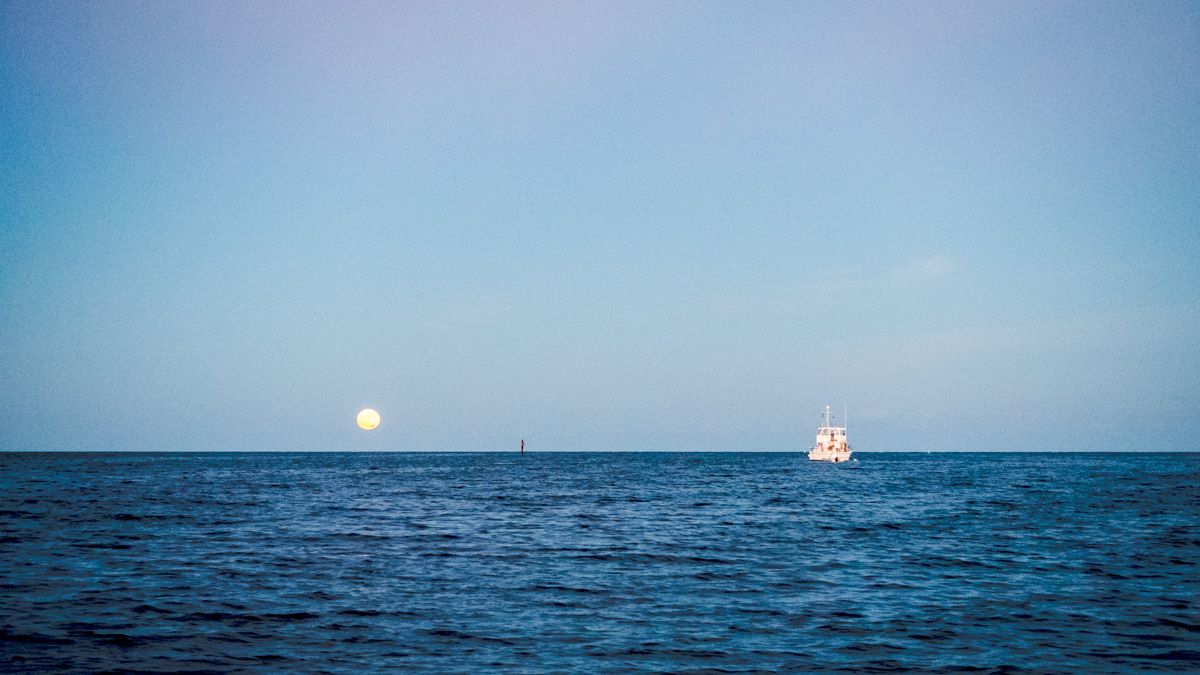 full moon sailing