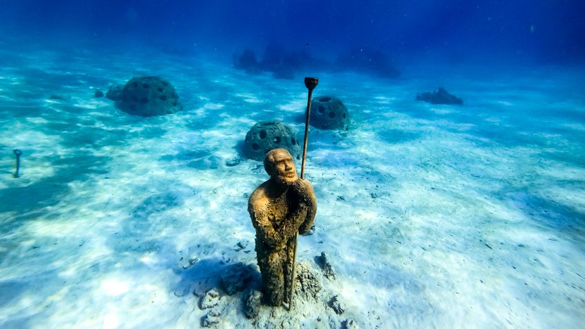underwater sculpture garden nassau