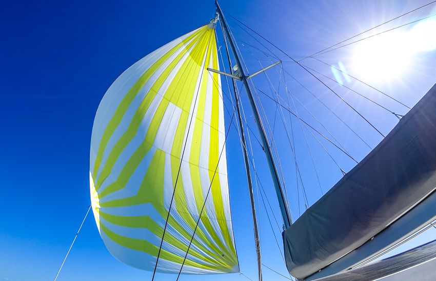 downwind spinnaker sailing