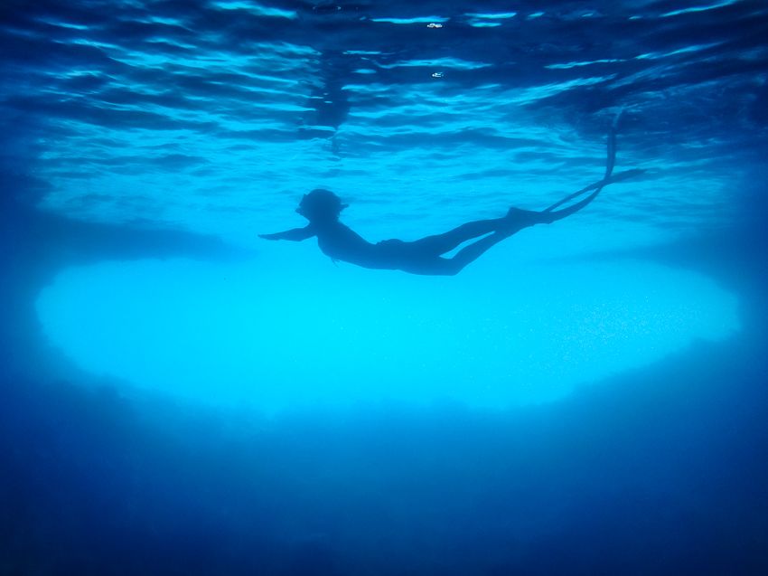 snorkeling thunderball grotto