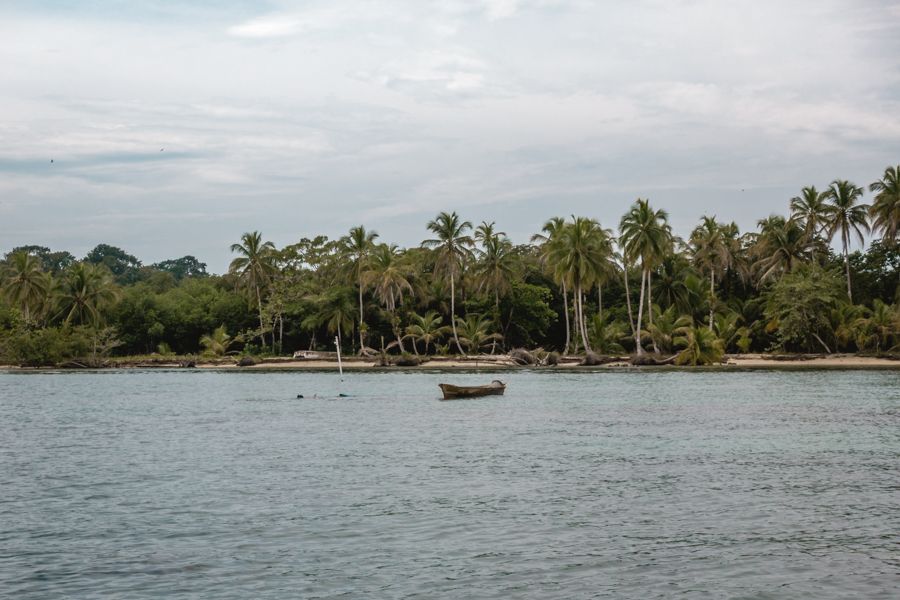 exploring panama by sailboat