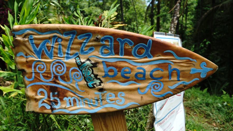 sailing and exploring bocas del toro