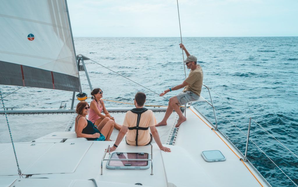 sailing with friends to the Panama Canal
