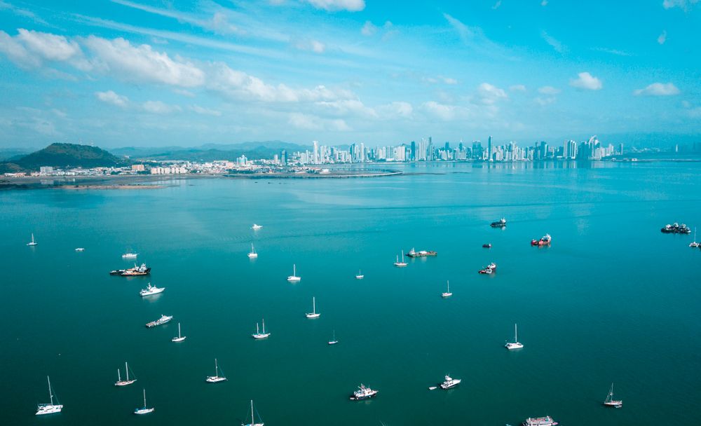 las brisas anchorage panama city