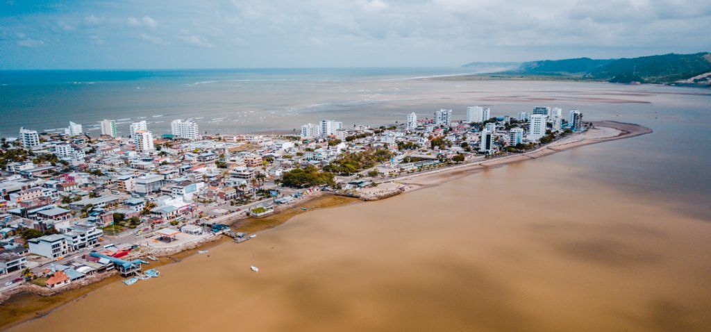 Sailing Ecuador