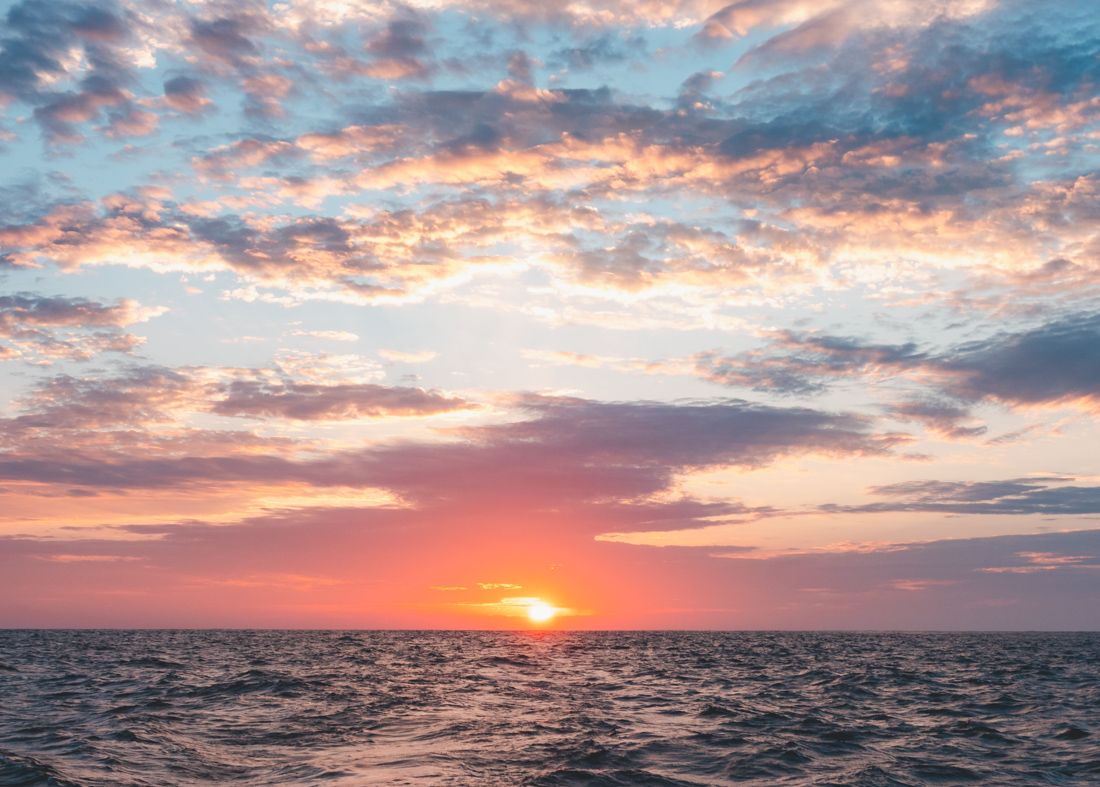 pacific ocean crossing views