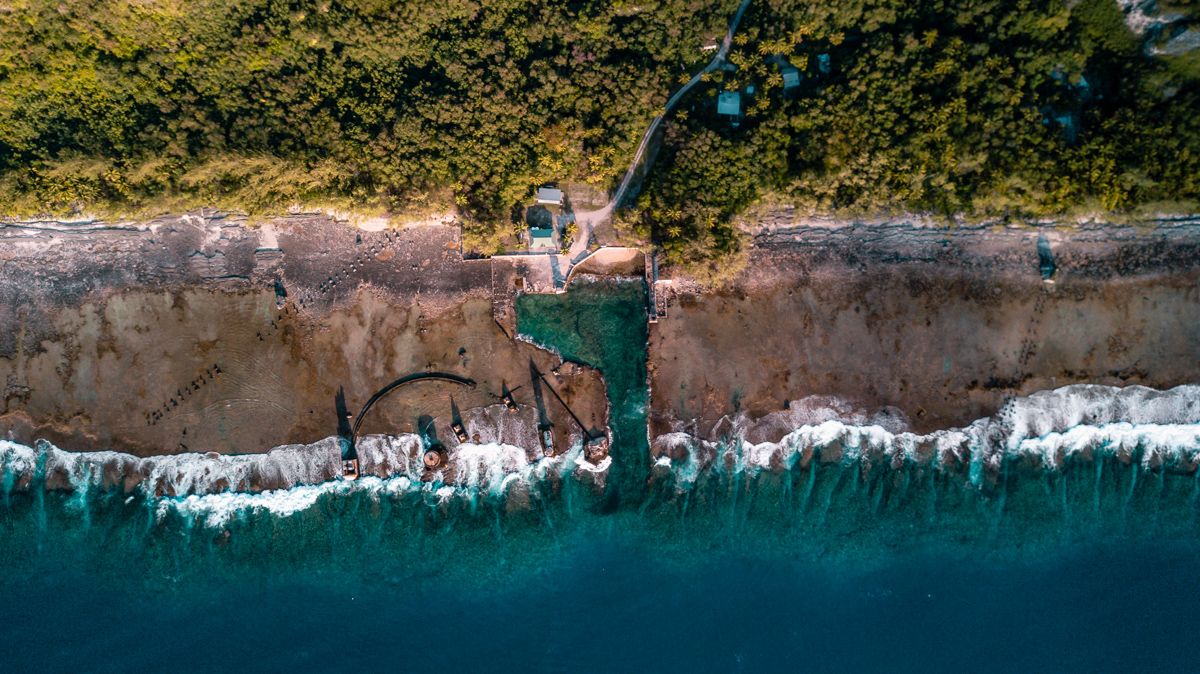Sailing to Makatea in the Dangerous Archipelago of Tuamotu