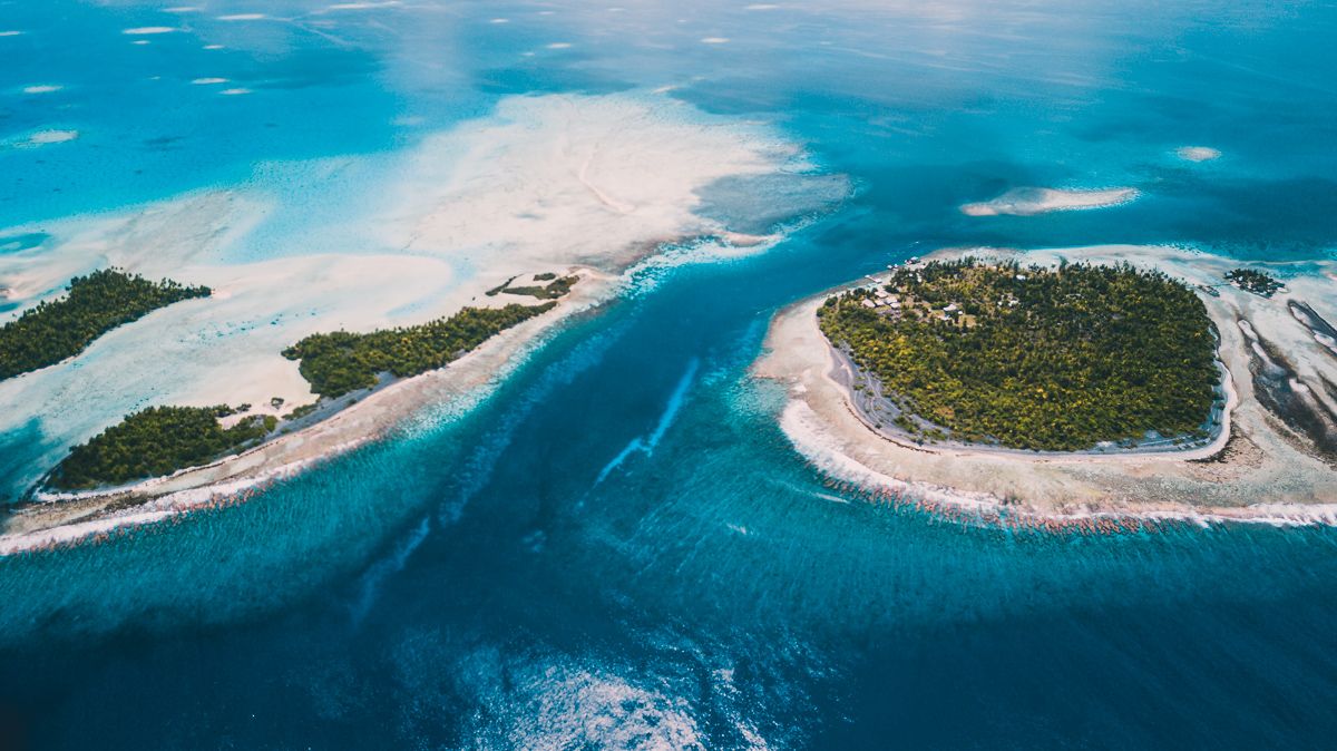 fakarava south pass in the south pacific