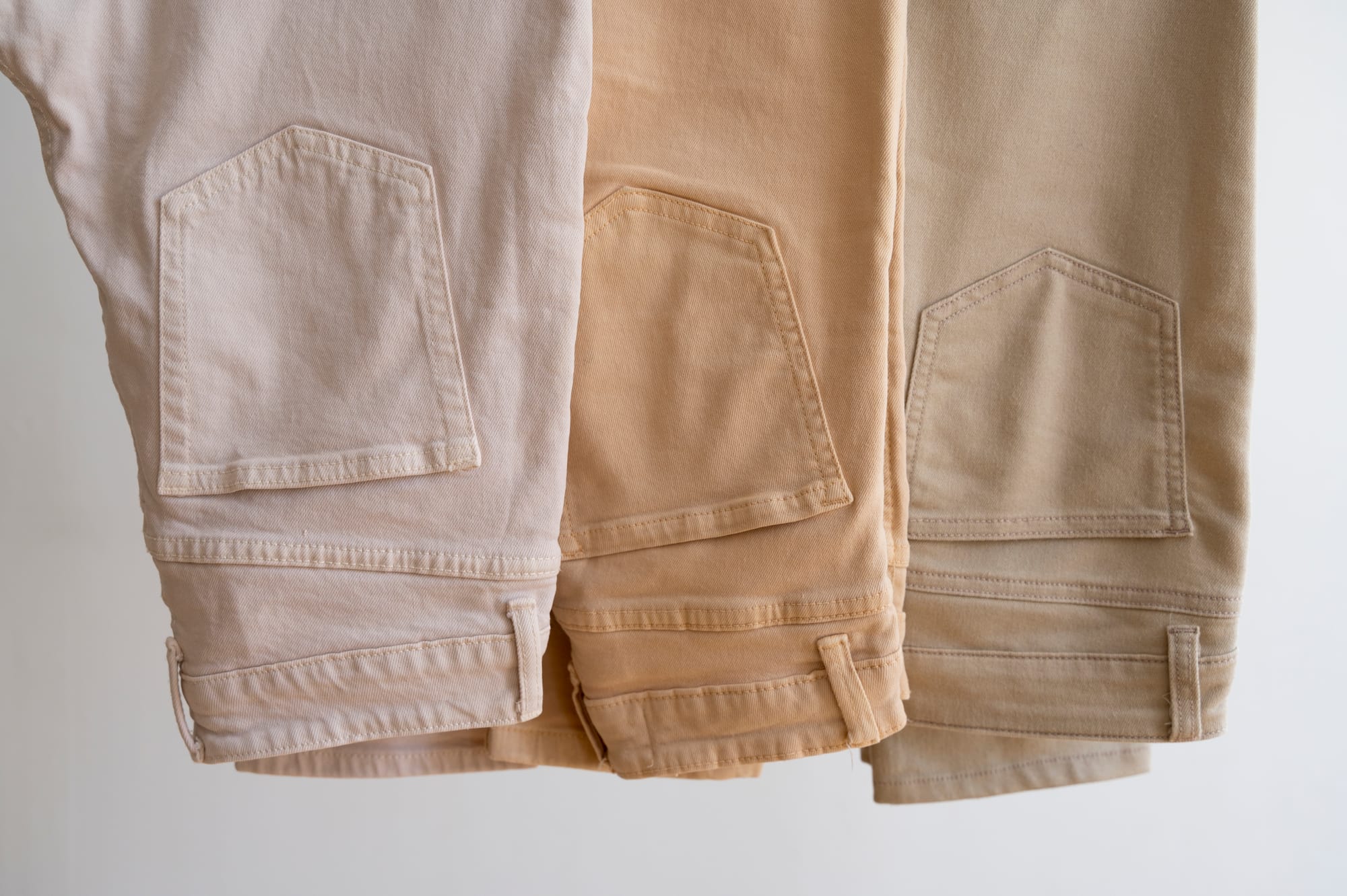 NWOT meaning in reselling- three pairs of light-washed denim pants