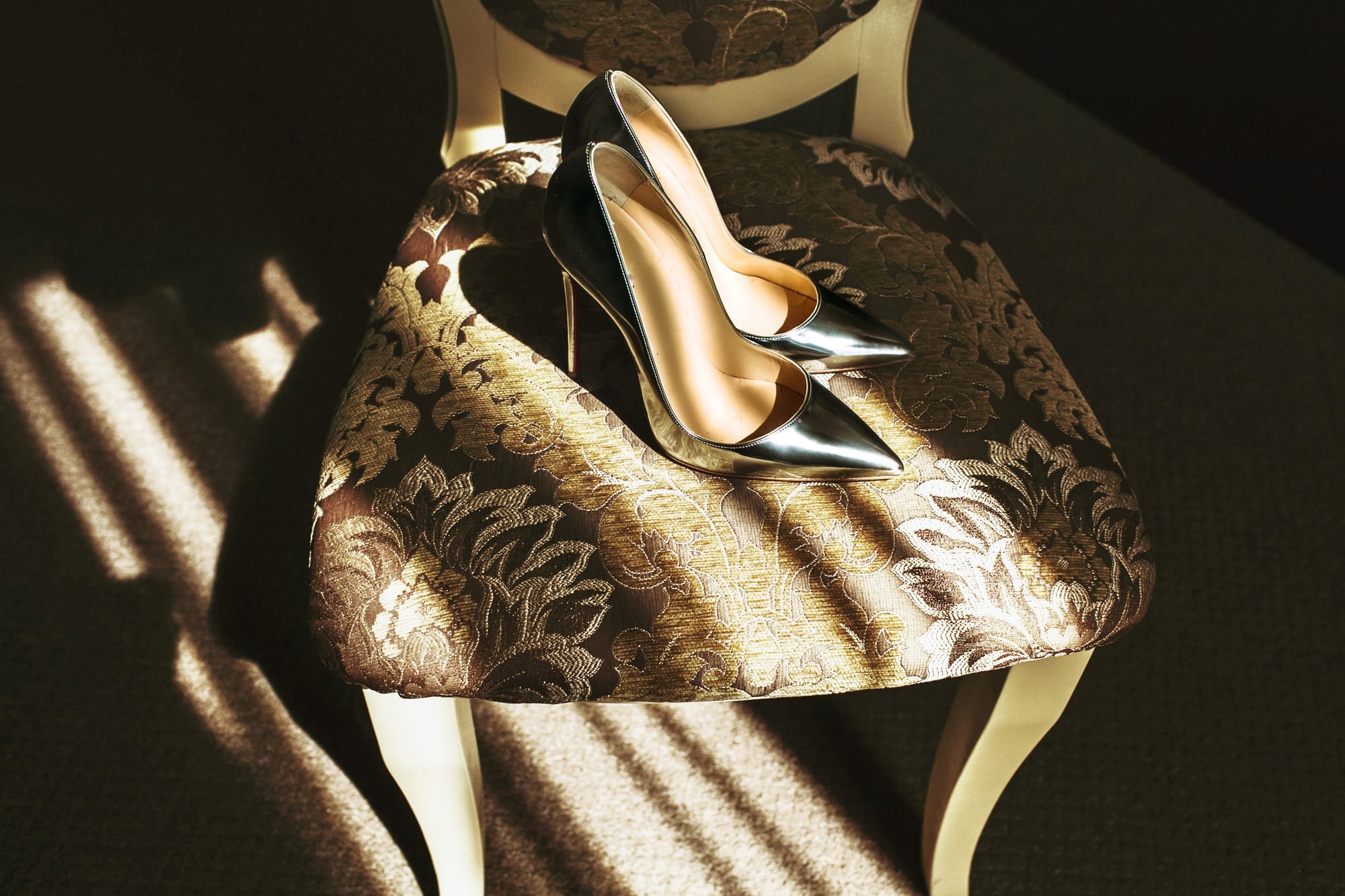 Expensive-looking shoes for authentication