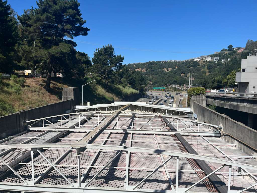 Grate above the tunnel's east entrance