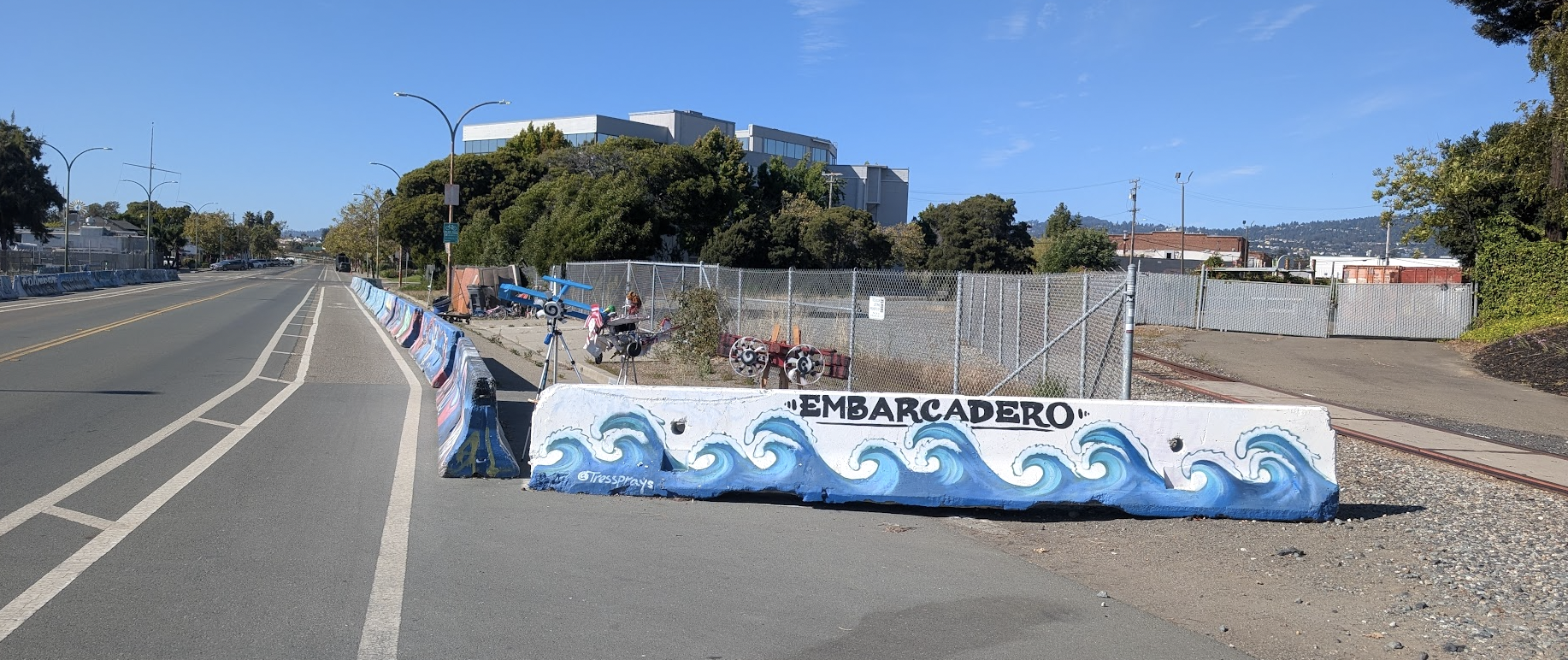 Decorated anti-homelessness architecture.