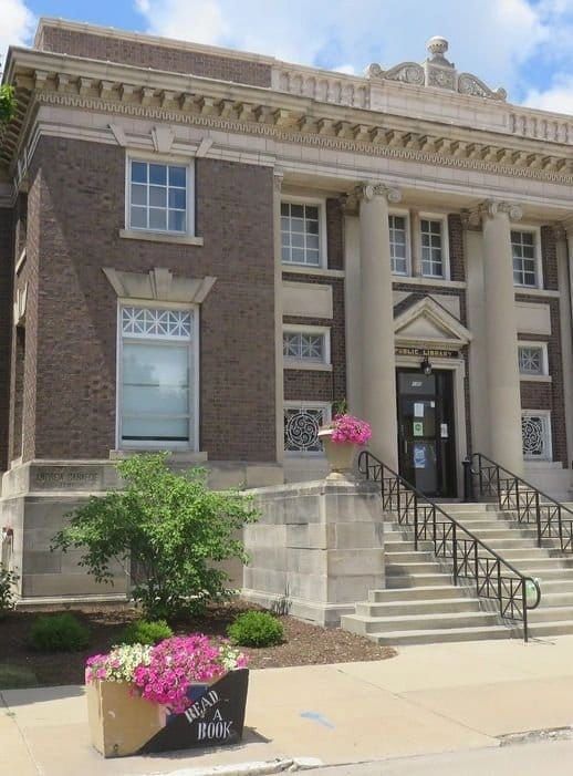 Library Quietly Becomes Most Fun Place in Town