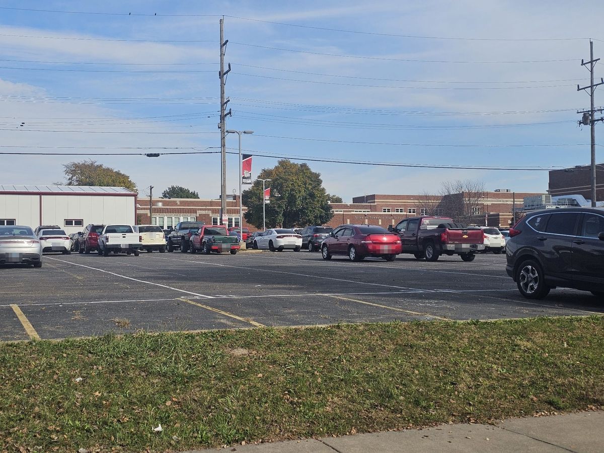 Streator High School seeks bids for parking lot replacement