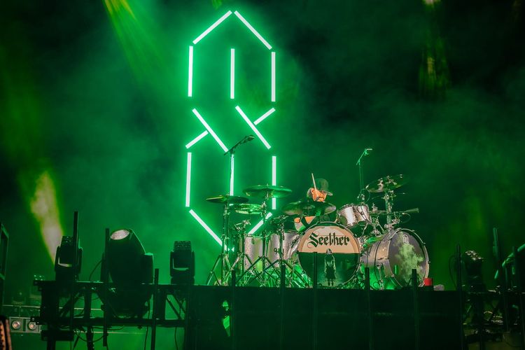 Seether and Daughtry Bring Their Tour To Rock Out In Raleigh, NC.