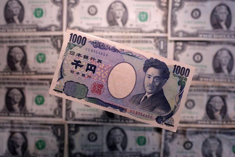 Illustration shows Yen and U.S. dollar banknotes