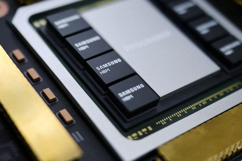 FILE PHOTO: FILE PHOTO: Samsung Electronics HBM4, a sixth-generation high-bandwidth memory solution for AI and HPC applications, on display during the 2025 Korea Tech Festival