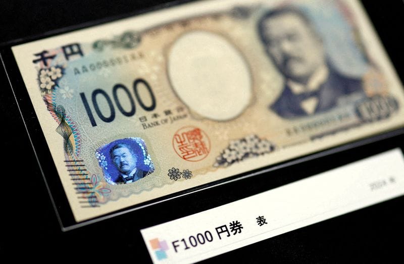 FILE PHOTO: Japan began circulating its first new banknotes in 20 years in Tokyo