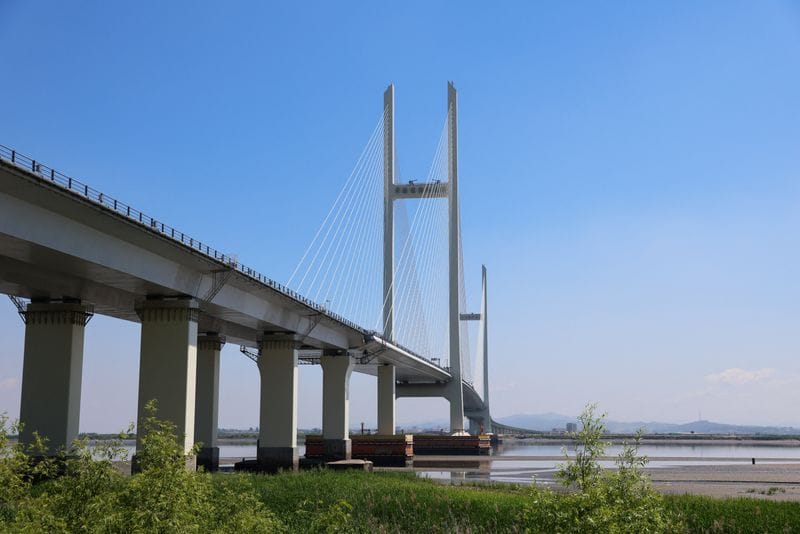 The New Yalu River Bridge designed to connect China's Dandong New Zone and North Korea's Sinuiju