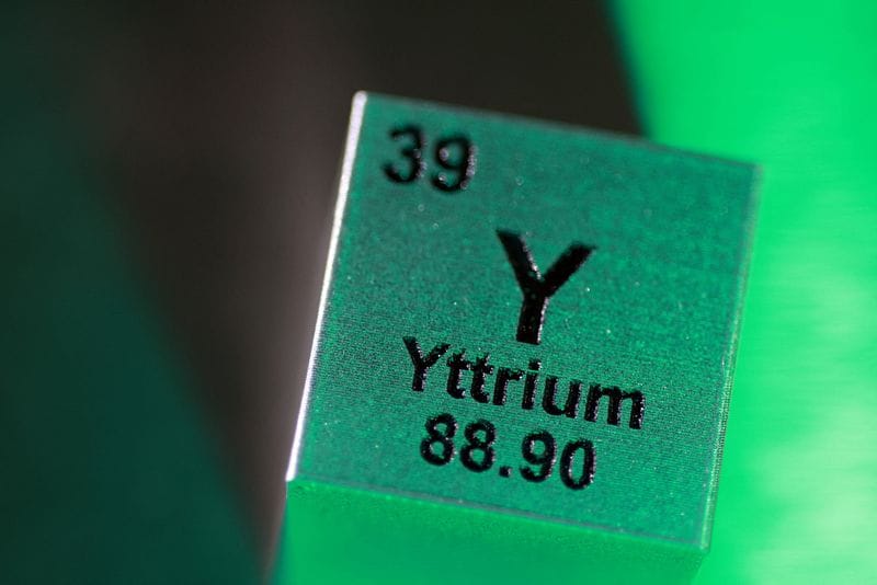 Illustration shows block with the symbol, atomic number and mass number of Yttrium (Y) element