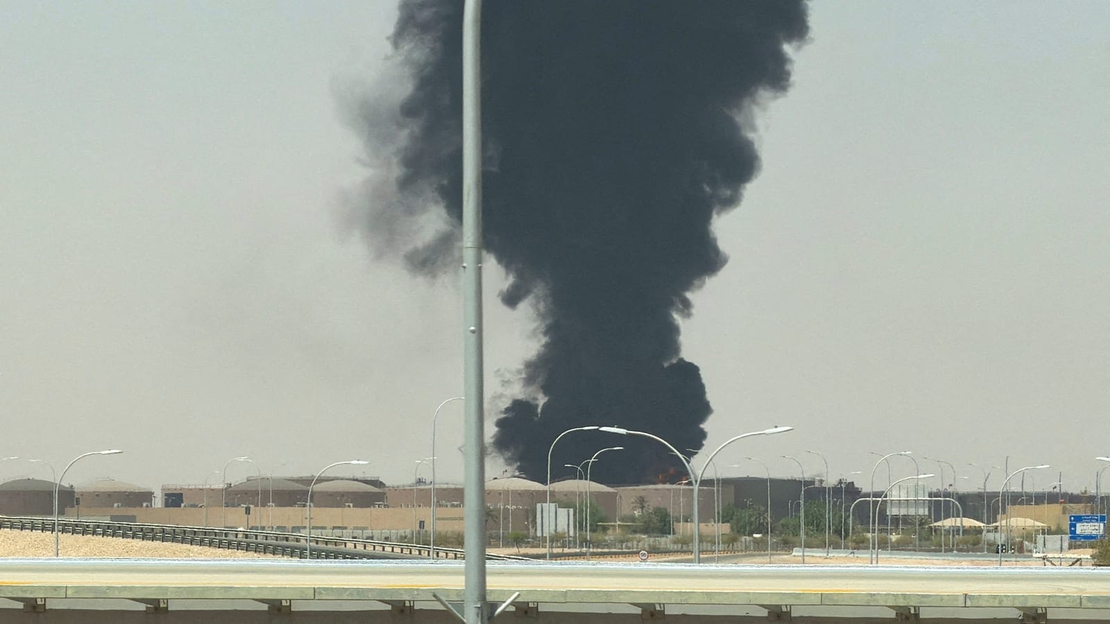 Large plume of black smoke rises from the fuel storage depot at King Khalid International Airport, in Riyadh, Saudi Arabia, September 19, 2026. Picture taken with a mobile phone. REUTERS/Stringer