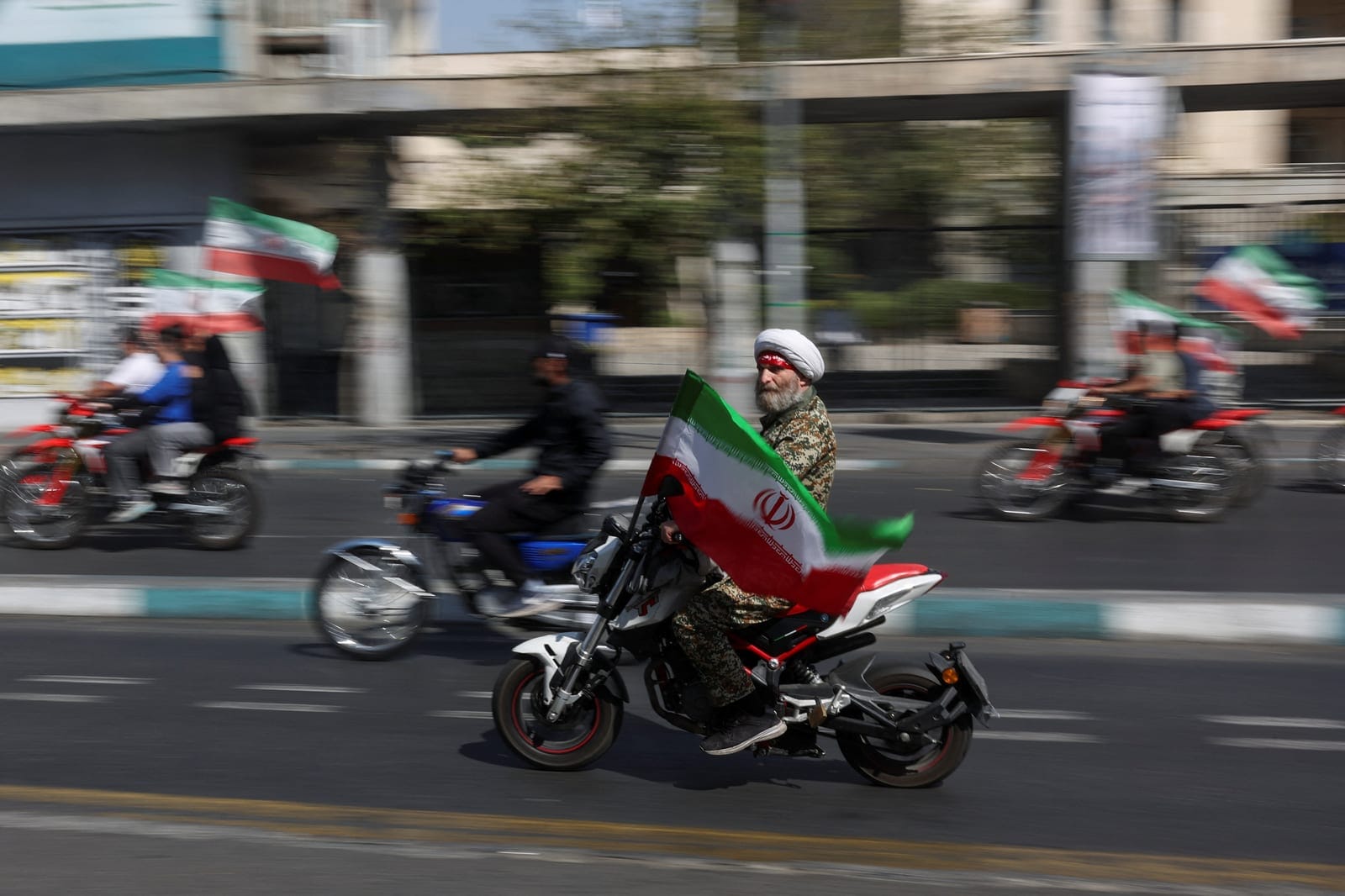 An Iranian cleric rides on a motorcycle as he participates in a march in Tehran, Iran, September 25, 2026. Majid Asgaripour/WANA (West Asia News Agency) via REUTERS REUTERS/Majid Asgaripour