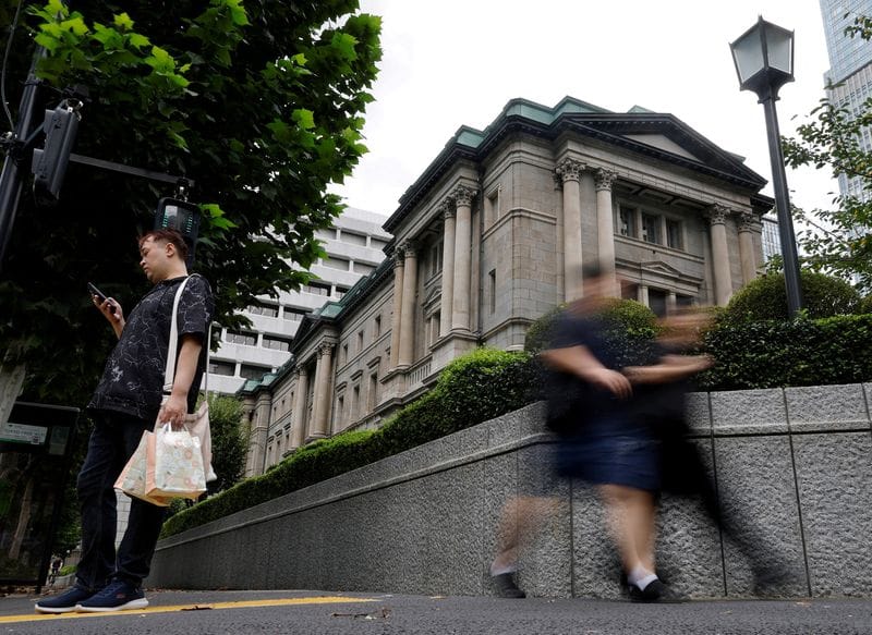 FILE PHOTO: Reflationist ex-BOJ policymaker calls end to low rates, big spending