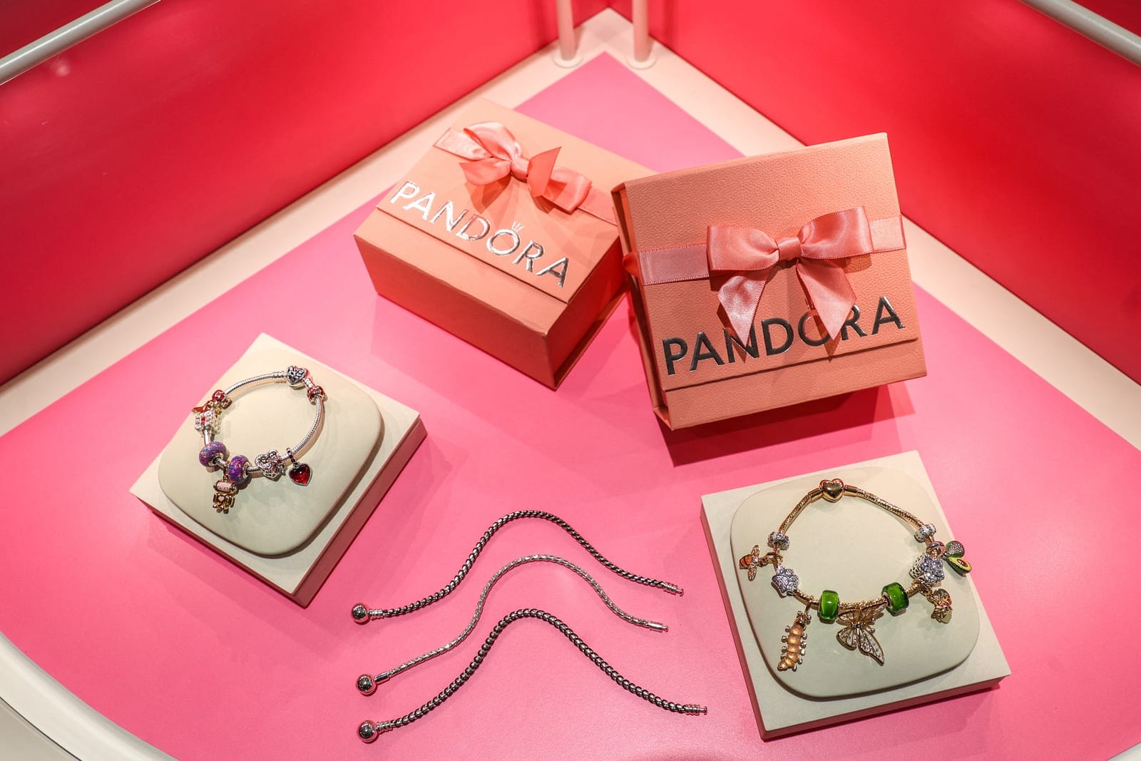Pandora jewellery is displayed at its largest manufacturing unit, in Ho Chi Minh, Vietnam, October 1, 2026. REUTERS/Nguyen Minh