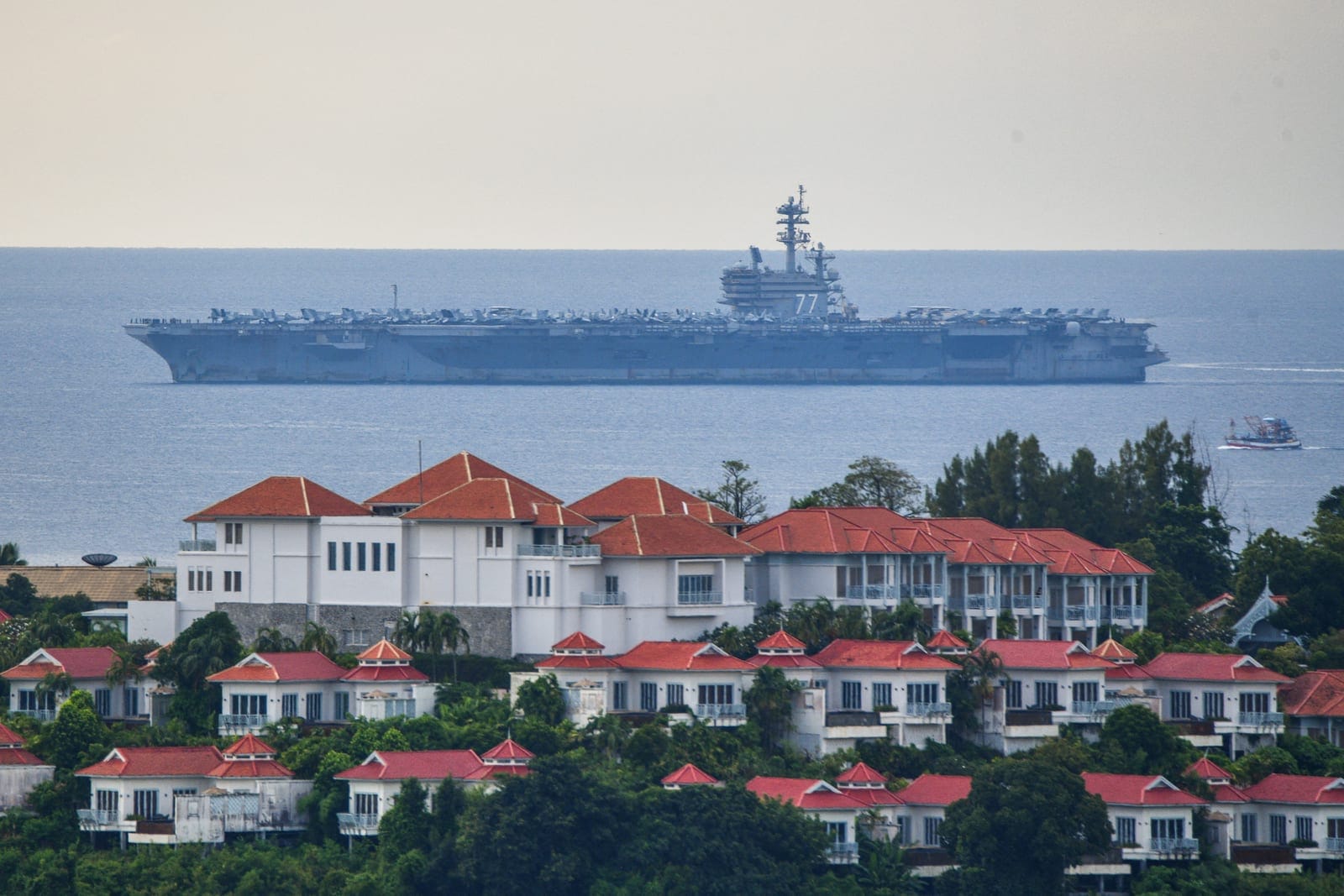 The USS George H.W. Bush arrives near Phuket Deep Sea Port before docking for a rest stop following a long deployment in the Middle East, in Phuket, Thailand, October 4, 2026. REUTERS/Sooppharoek Teepapan