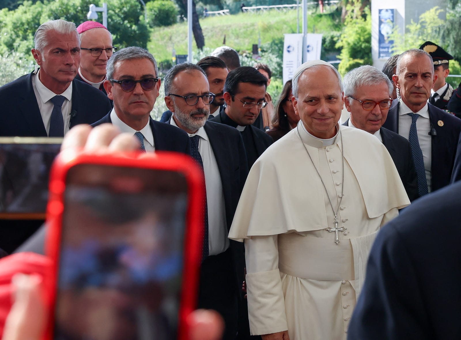 Pope Leo arrives at Gemelli Hospital ahead of the pontiff's surgery to remove a lung nodule, in Rome, Italy, October 13, 2026. REUTERS/Ciro de Luca